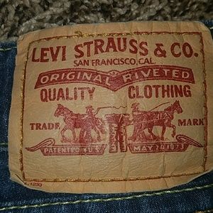 Bootcut levis